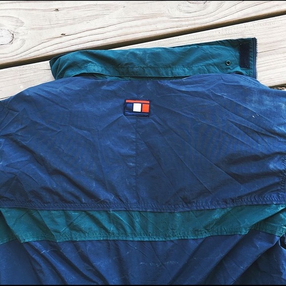 SOLD Tommy Windbreaker - Picture 6 of 7